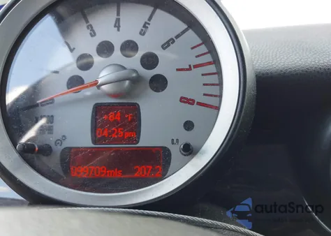 2010 Mini Cooper Clubman from USA, damaged, VIN WMWML3C59ATX51936